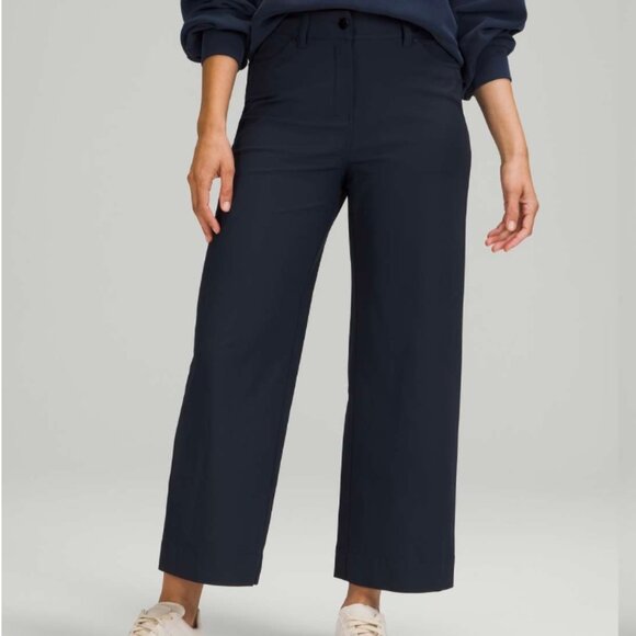 Lululemon City Sleek Wide Leg 7/8 Length Pants - Women's Size 30 - Navy Blue - Picture 1 of 10
